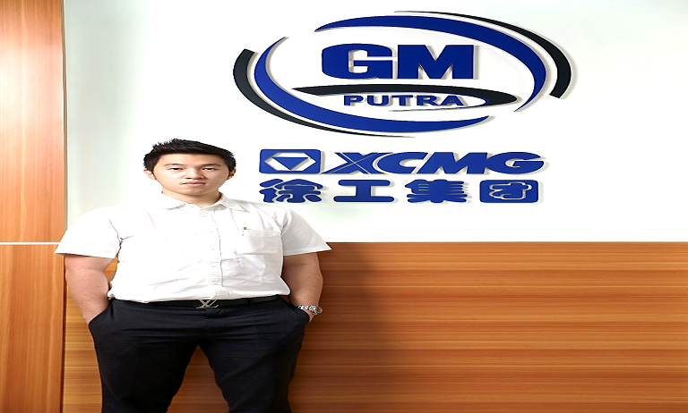 Edward Cahyadi Sales Direktur Gaya Makmur Tractors