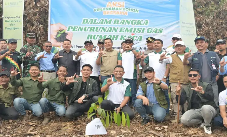 Tanam 500 Pohon di Taman Kehati Makroman